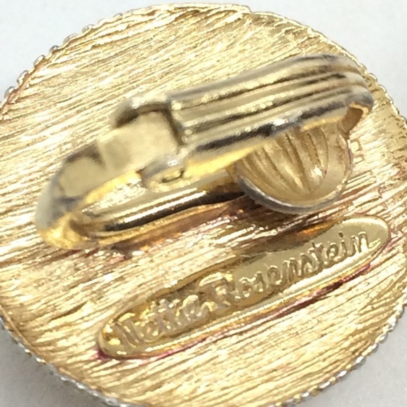 VINTAGE NETTIE ROSENSTEIN CLIP ON EARRINGS FAUX PEARL RHINESTONES GOLD TONE - Picture 10 of 17